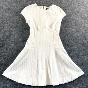 Banana Republic White Textured Fit and Flare Dress Raised Dot A-line Size 2P